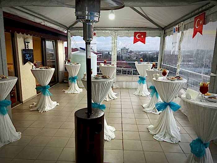 Kokteyl Masası Organizasyon